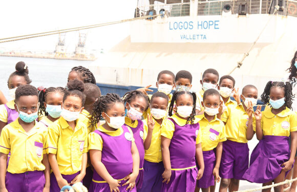 Logos HOPE DAY